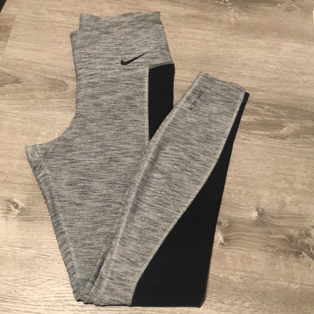 Nike Dri-Fit Leggings (NWOT)
